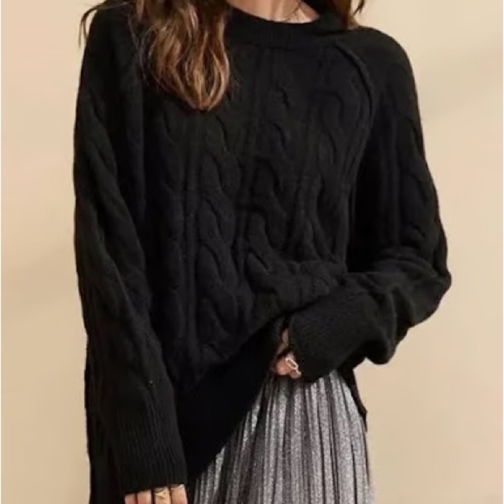 Aerie Classic Black Cable Knit Sweater